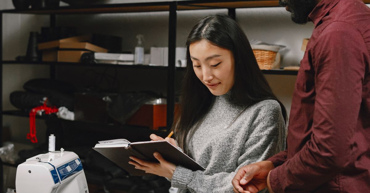 Chuyên gia kiểm định máy may cũ Bình Dương