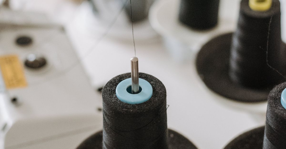 Linh kiện chính hãng và hỗ trợ tận nơi cho máy may công nghiệp.